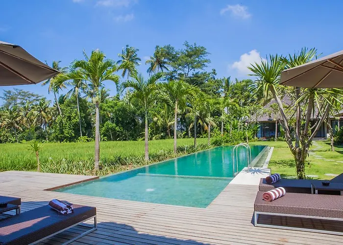 Lumia Bali Villa *